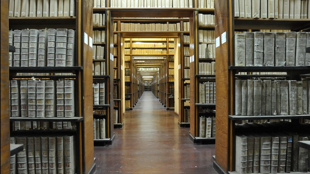 "Wroclaw University Library digitizing rare archival texts" by j_cadmus is licensed with CC BY 2.0.